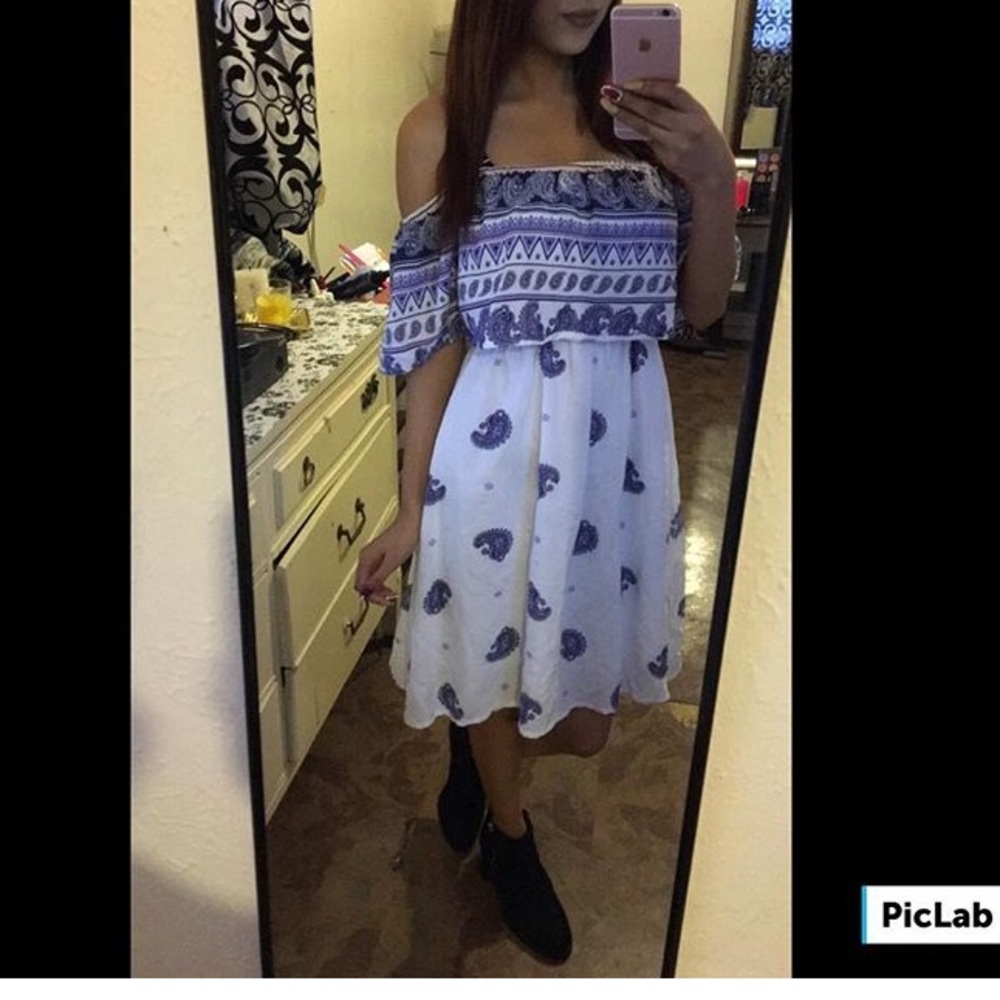 Rue 21 dress only used it one time  xs